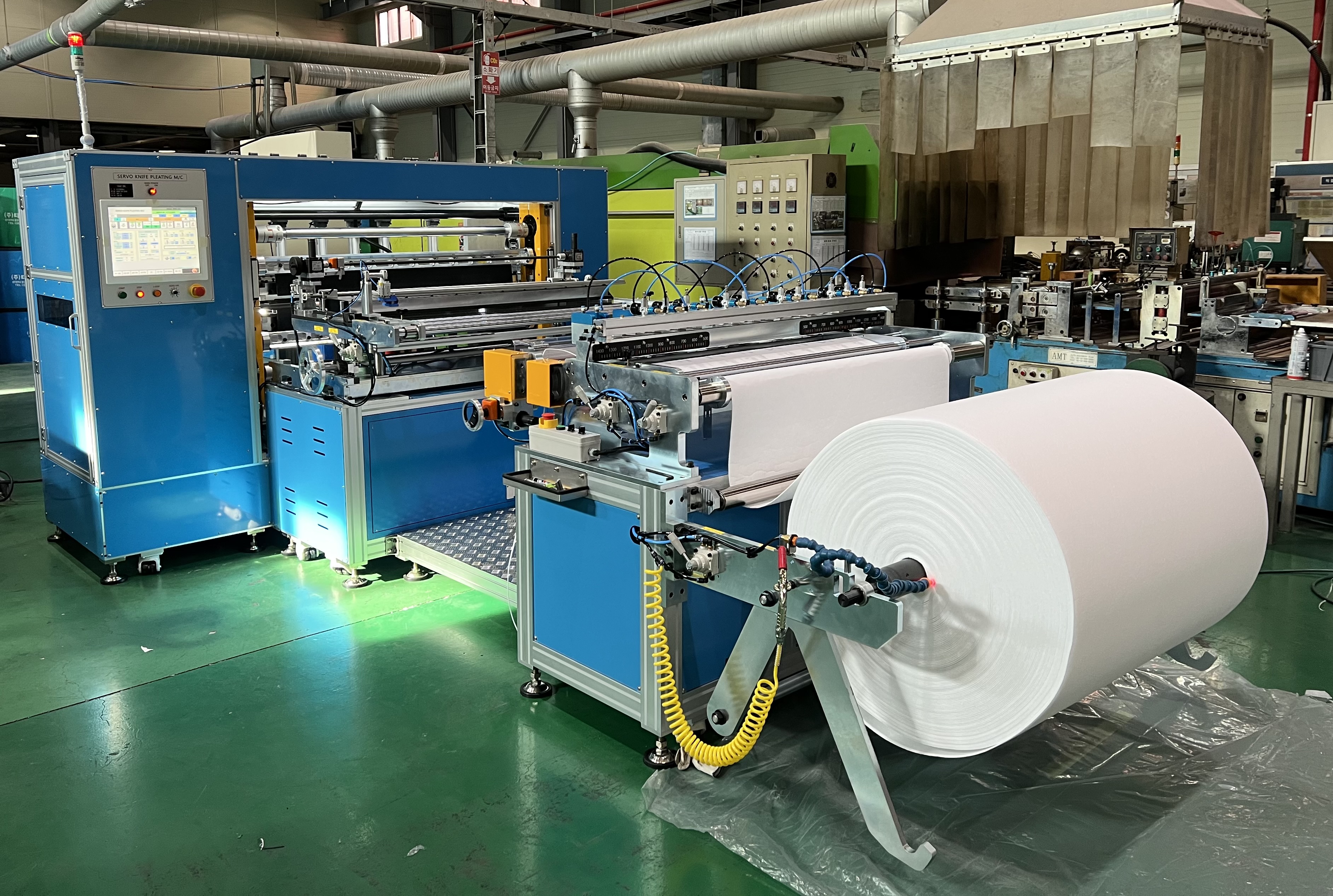 SERVO KNIFE PLEATING